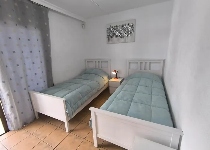 In Parque Cattleya Americas Apartament